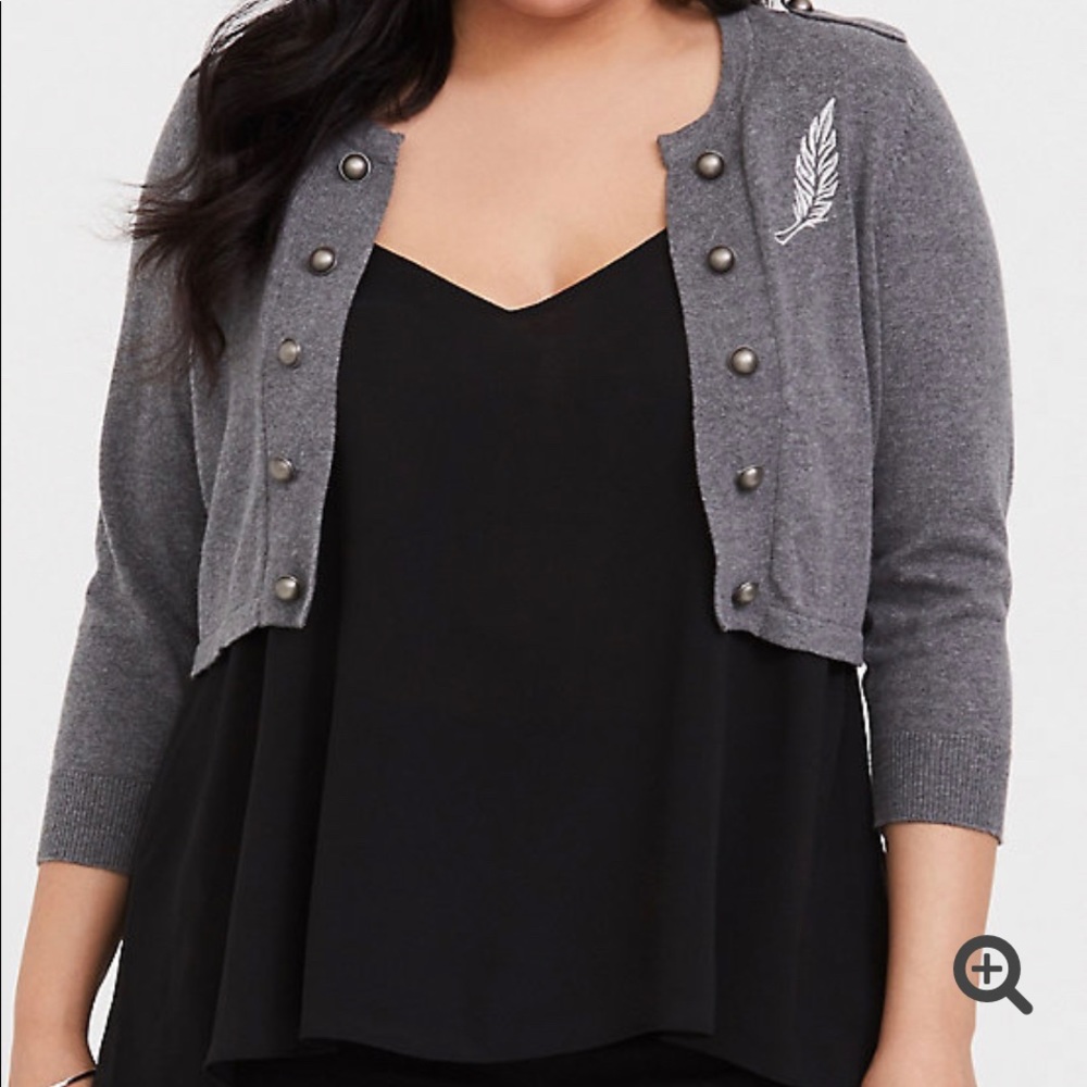 Her Universe Disney Dumbo Shrug by Torrid